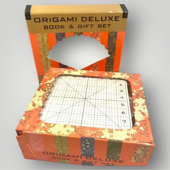 Origami Deluxe Book & Gift Set Tools Included! - Picture 2 of 11